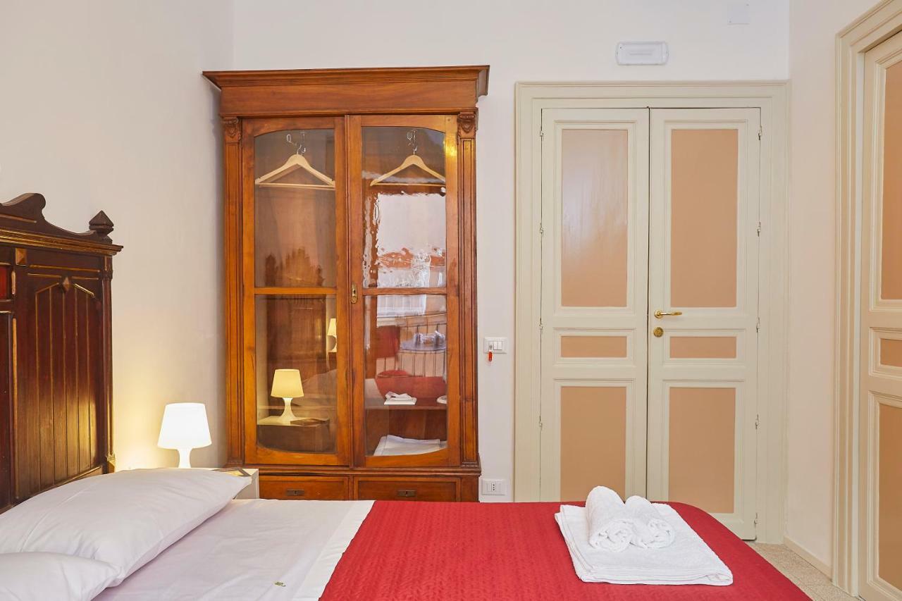 אלקאמו B&B Del Corso מראה חיצוני תמונה