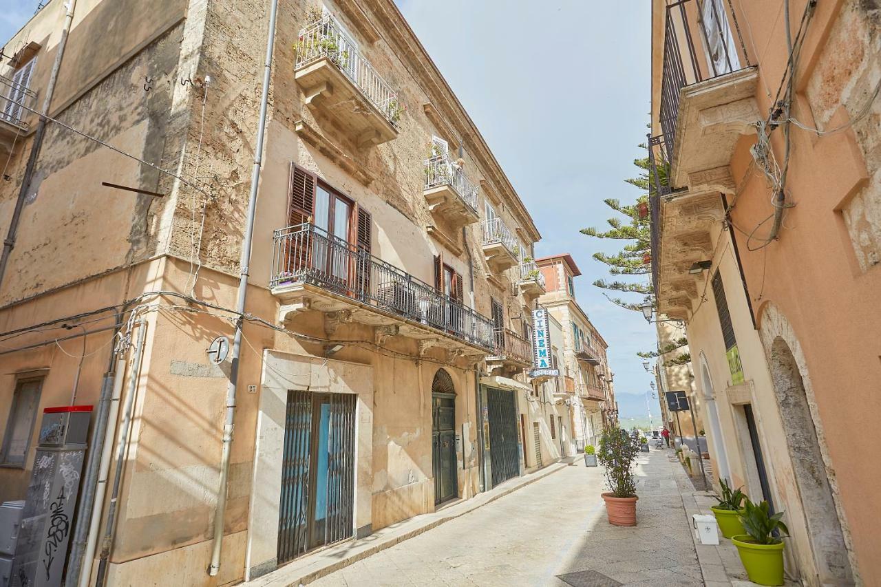 אלקאמו B&B Del Corso מראה חיצוני תמונה